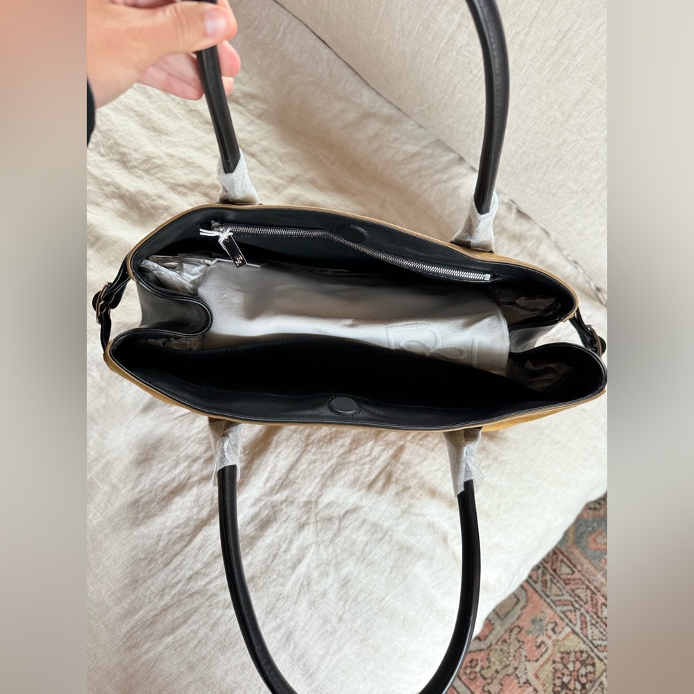 Reformation Patrizia Tote - bog suede and Black - Picture 5 of 8